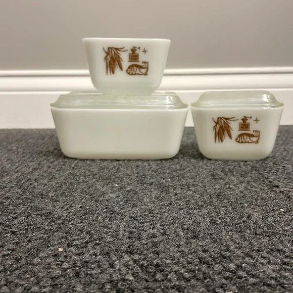 vintage Pyrex Early American brown white refrigerator storage dish 2 lids cats - Picture 5 of 7